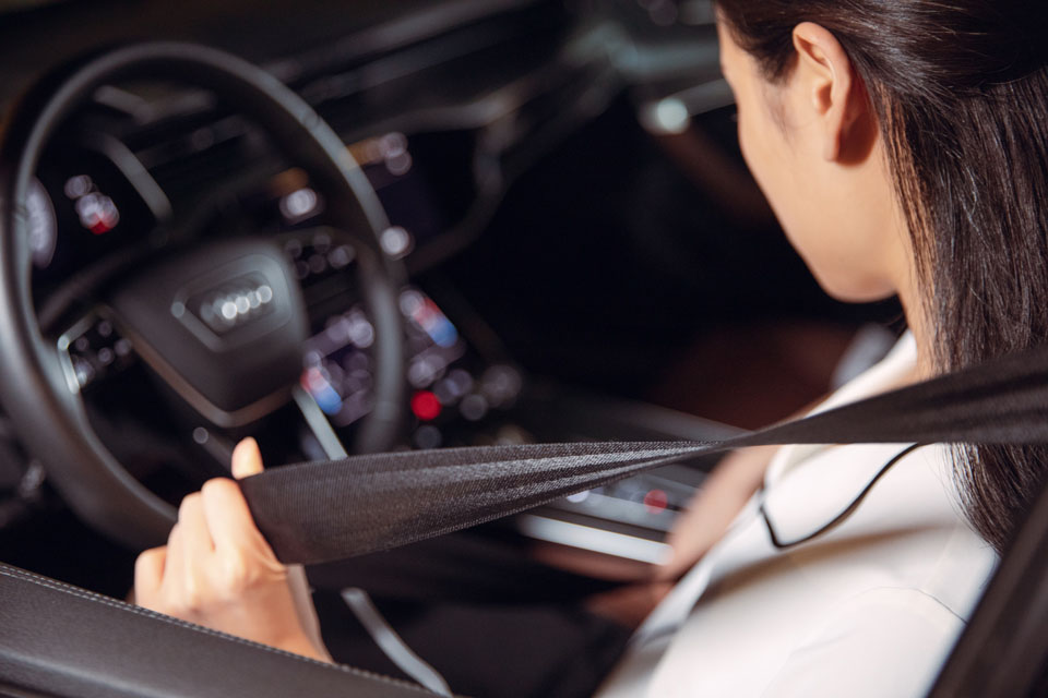 Le funzioni delle cinture di sicurezza dell'auto